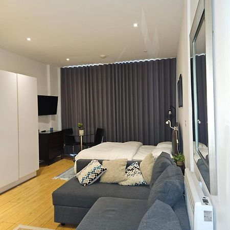 Classic Studio For 4 In Piccadilly Soho Central London Vr3 Exterior photo